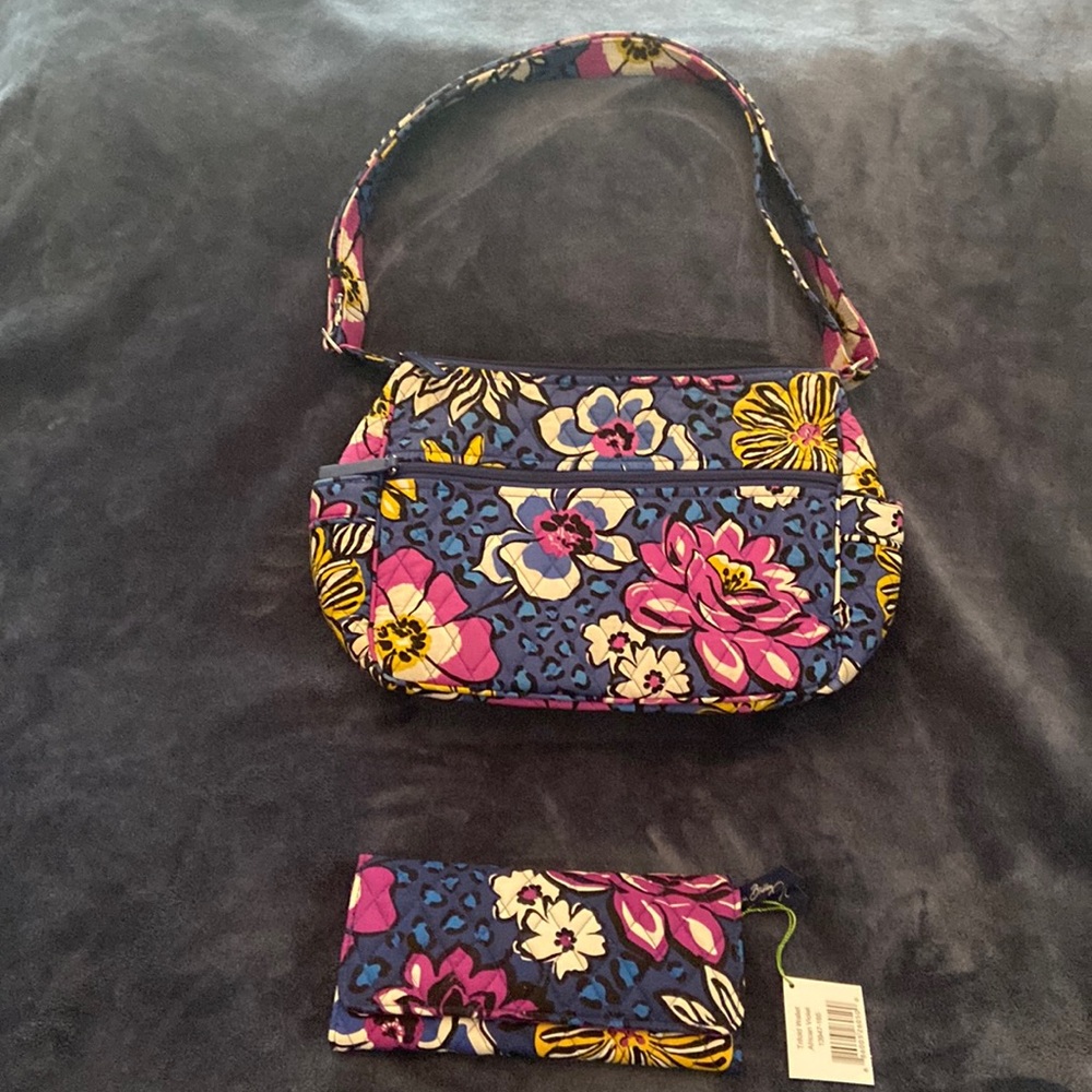 Vera Bradley Purse And Wallet in African Violet Pattern